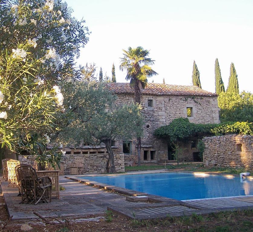 Le Mas Du Lac in Uzes, France