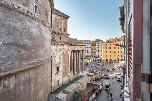 Minerva al 5 — 4-Star Luxury Hotel in Rome, Italy