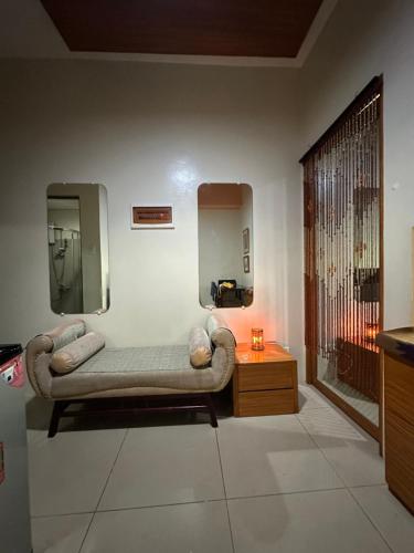 Quaint Roces Studio - carbon neutral hotel in Manila