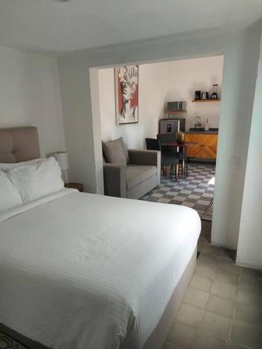 Casa Monarcas Diana — 4-Star Luxury Hotel in Guadalajara, Mexico
