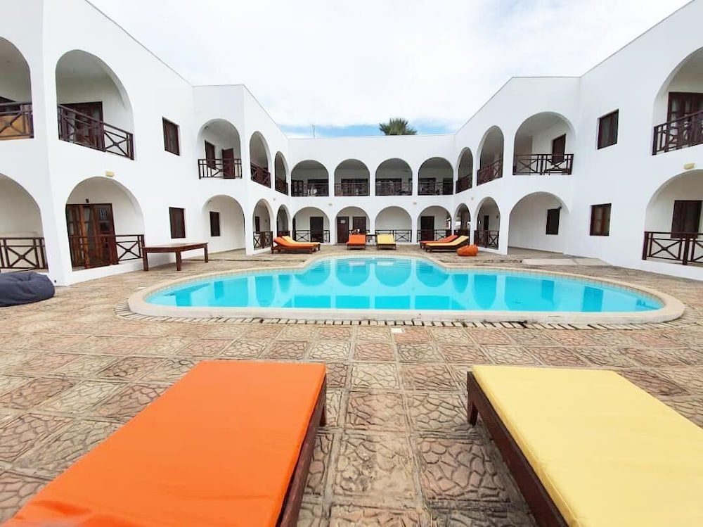 Harmony Resort Boutique Hotel — hotel in Banjul