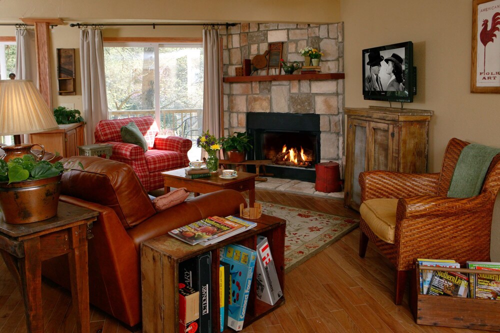 Lake Lucerne Resort & Ranch - photo 22