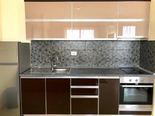 EKA Luxury Penthouse — 5-Star Luxury Hotel in Durres, Albania