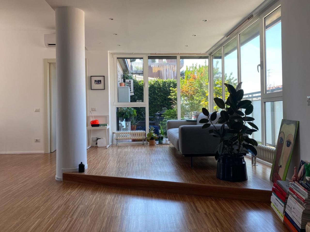 GetTheKey Pasteur Suite — 4-Star Luxury Hotel in Milan, Italy