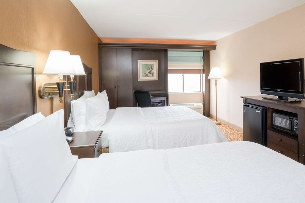 Hampton Inn Downingtown Exton - photo 21