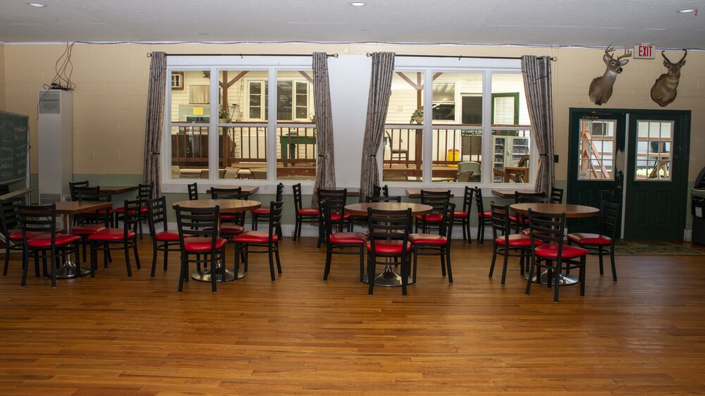 Chestnut Grove Resort - photo 112