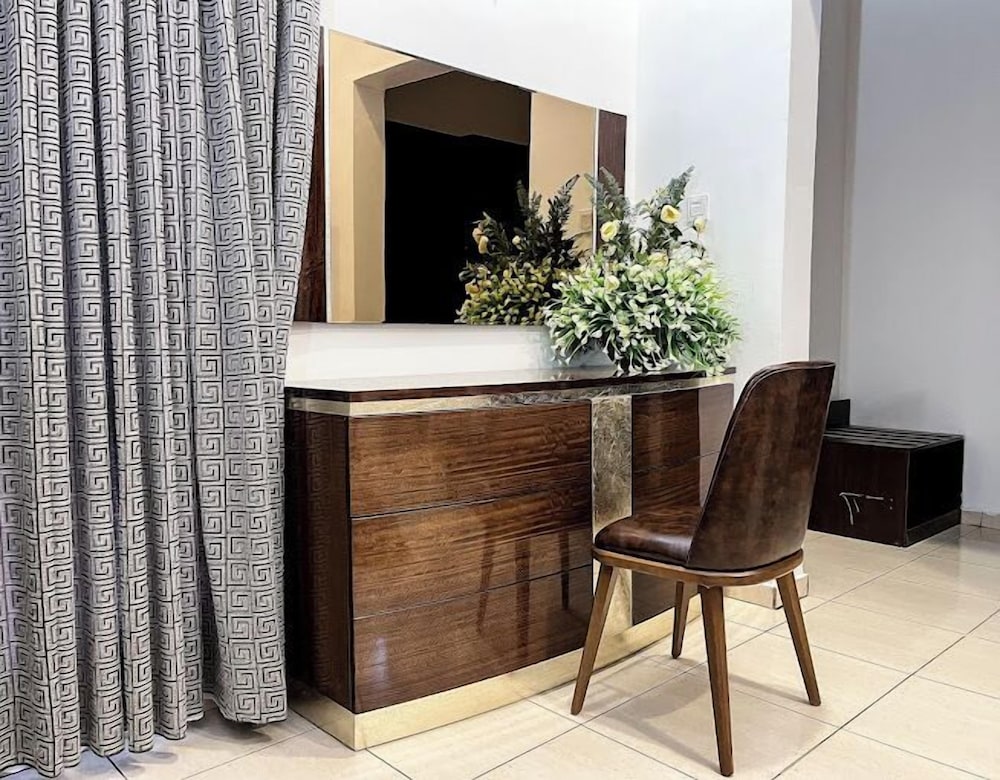 Lilly Grand Luxury Hotel and Apartment in Abuja, Nigeria