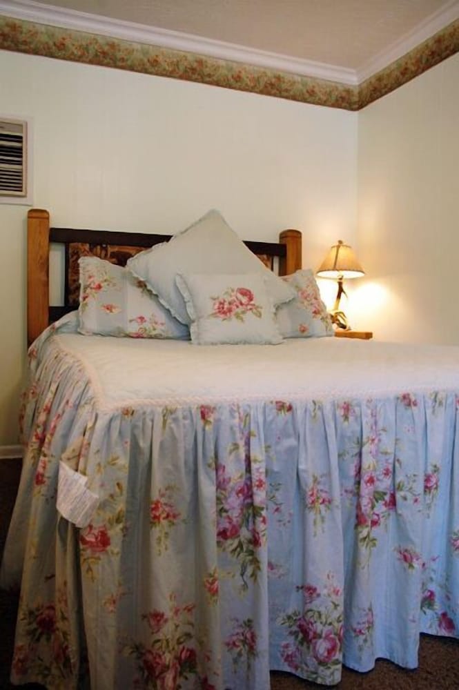 The Homestead Inn - photo 38