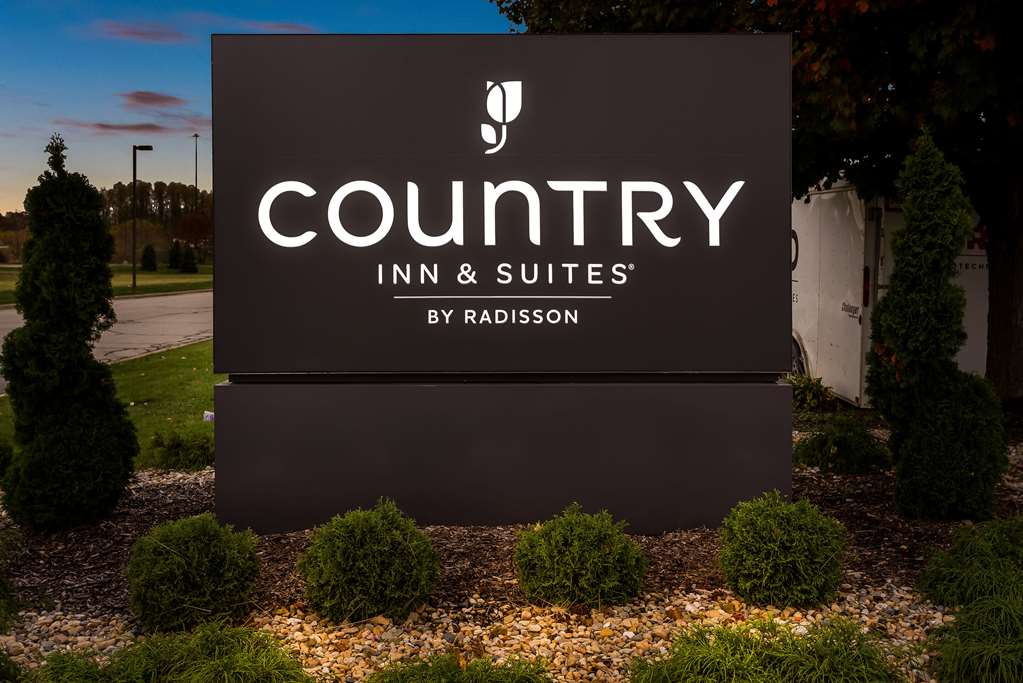 Country Inn & Suites by Radisson Portage IN - photo 6