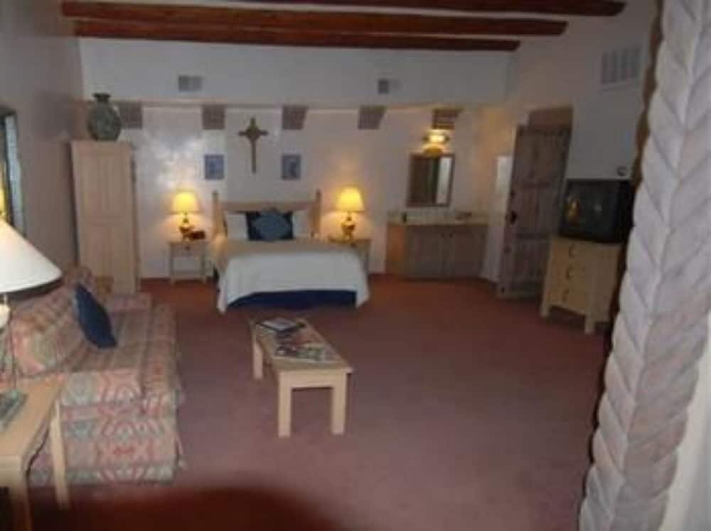 The Inn At The Delta - photo 7