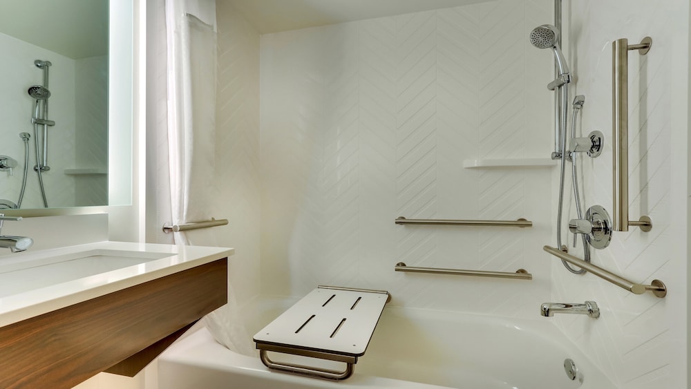 Holiday Inn Staunton Conference Center by IHG - photo 41