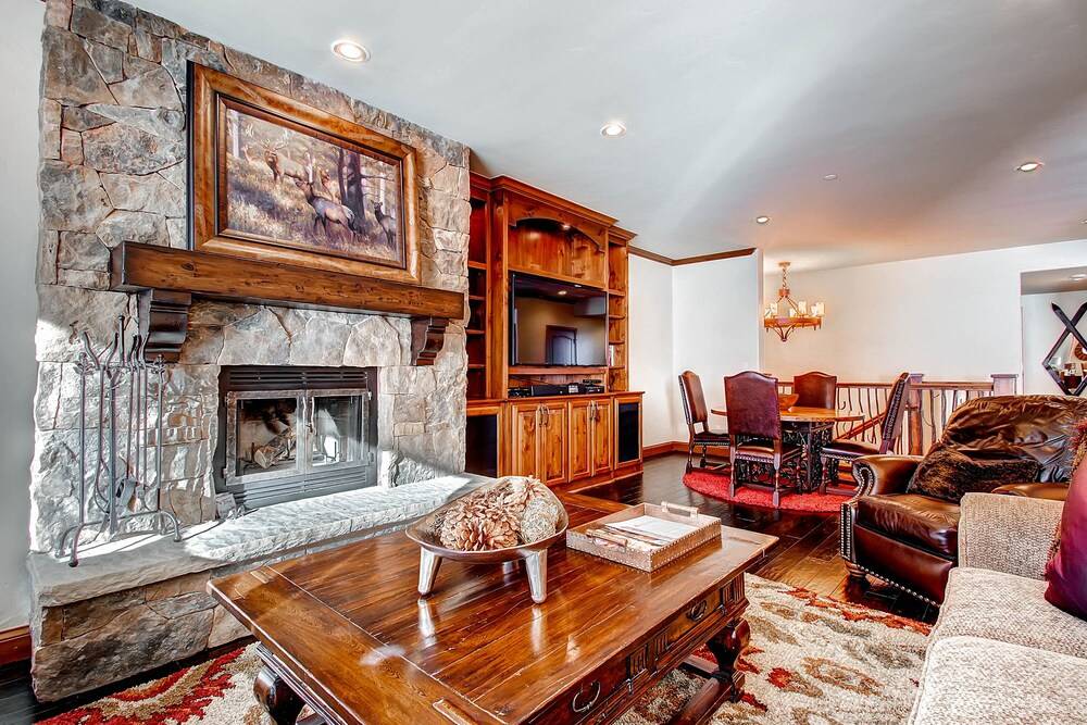 Highlands Slopeside by East West Hospitality - photo 249