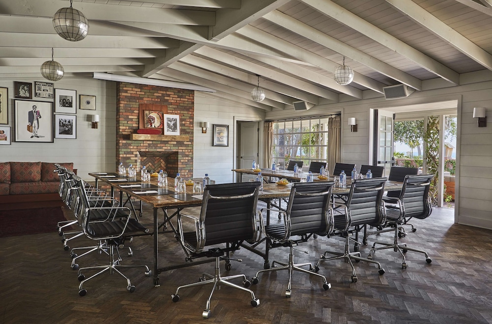 Fairmont Miramar Hotel - photo 104