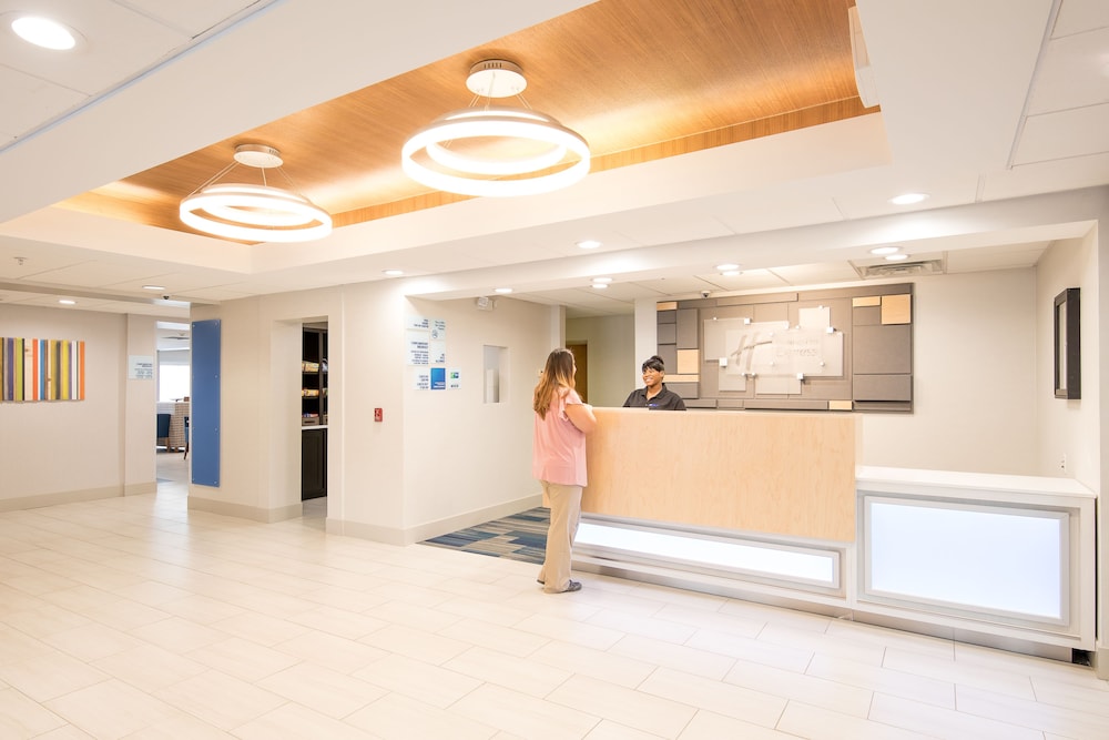 Holiday Inn Express Atlanta Stone Mountain by IHG - photo 46