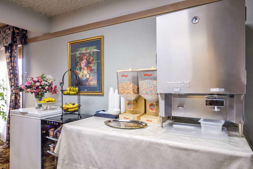 Americas Best Value Inn Phoenix Medford - photo 25