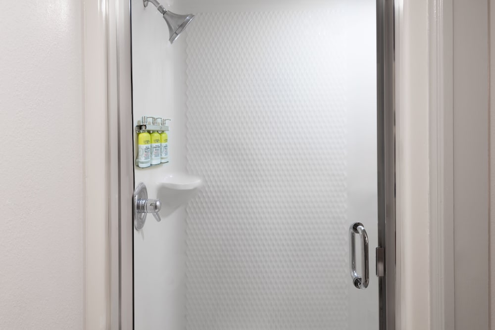 Holiday Inn Express & Suites Nearest Universal Orlando by IHG - photo 25