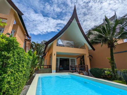 Blue Sky Pool Villa by KohChangVillas — 4-Star Luxury Hotel in Trat, Thailand