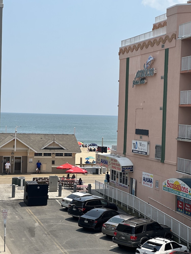 The Wellington Hotel & Suites Oceanblock - photo 26