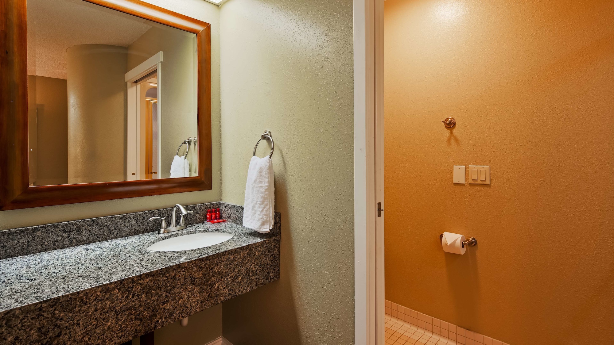 Surestay Plus by Best Western Thornton Denver North - photo 3
