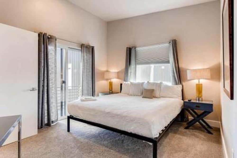 Blissful Abode in Lohi With Juliet Balcony - photo 2