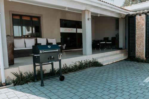 Cozy Nest Guest House Durban — 4-Star Luxury Hotel in Durban, South Africa