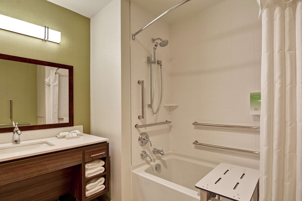Home2 Suites by Hilton Rochester Mayo Clinic Area - photo 21