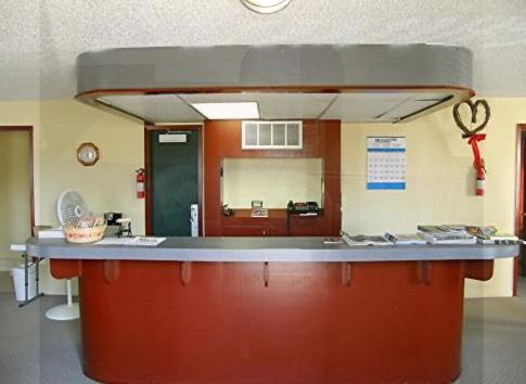 Comfort Executive Inn - photo 10