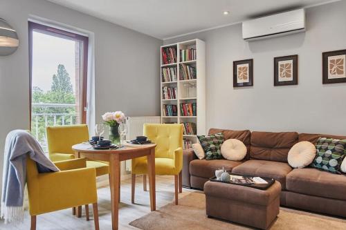 Golden Hour Apartments Platan 16 — 4-Star Luxury Hotel in Swinoujscie, Poland