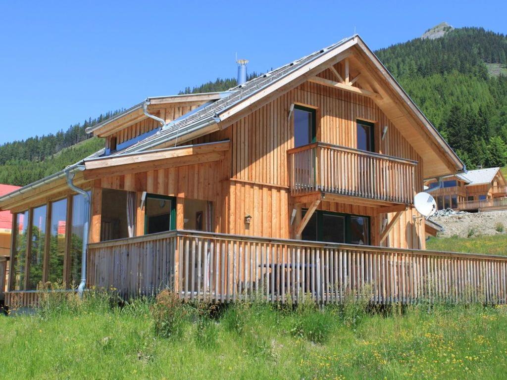 Cozy Chalet in Hohentauern Near Ski Lift — 4-Star Luxury Hotel in Hohentauern, Austria