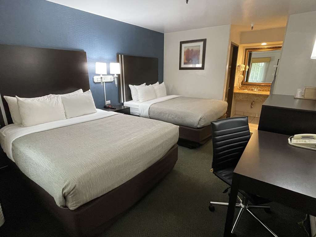Quality Inn Ontario Airport Convention Center - photo 13