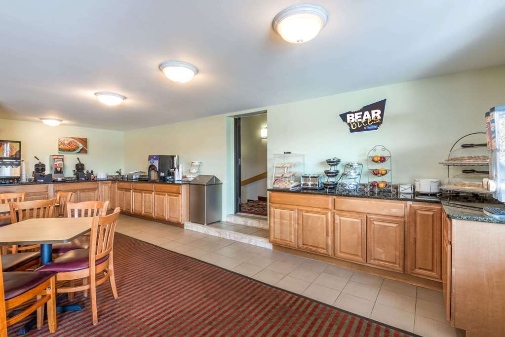 Days Inn By Wyndham Middletown Newport Area - photo 38