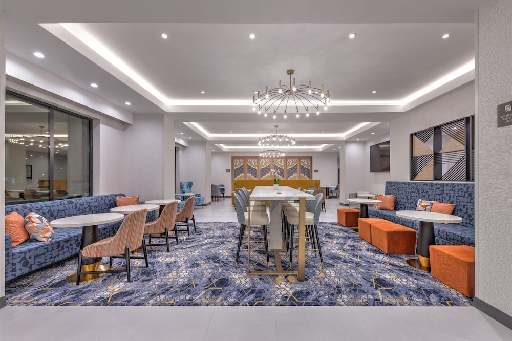 Hampton Inn & Suites by Hilton Irving Hwy 183 - photo 5