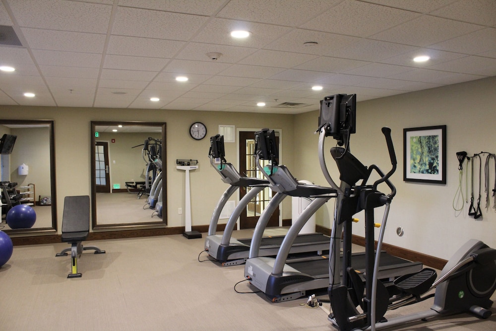 Staybridge Suites Lincoln Northeast by IHG - photo 16