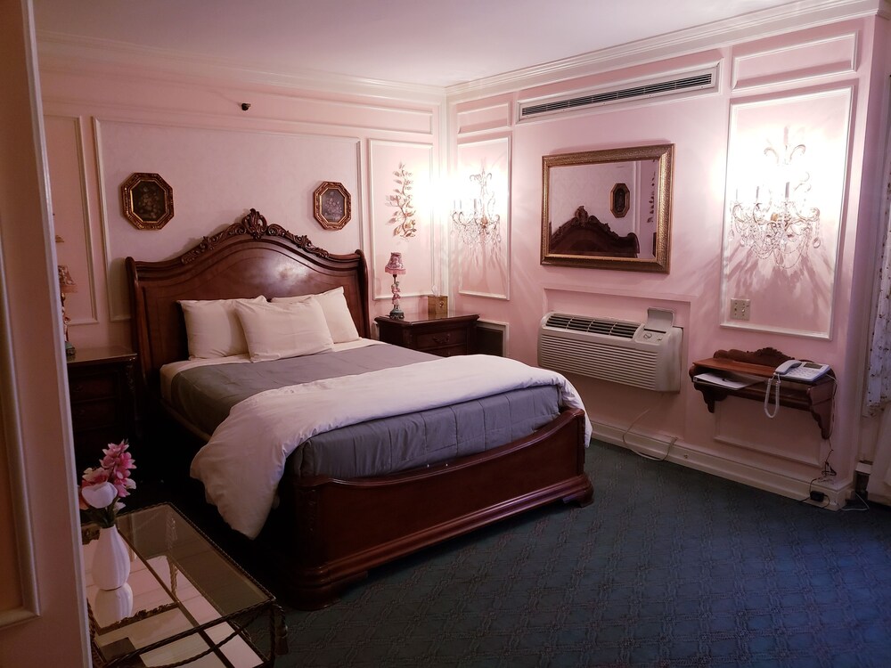 Lowell Inn - photo 13