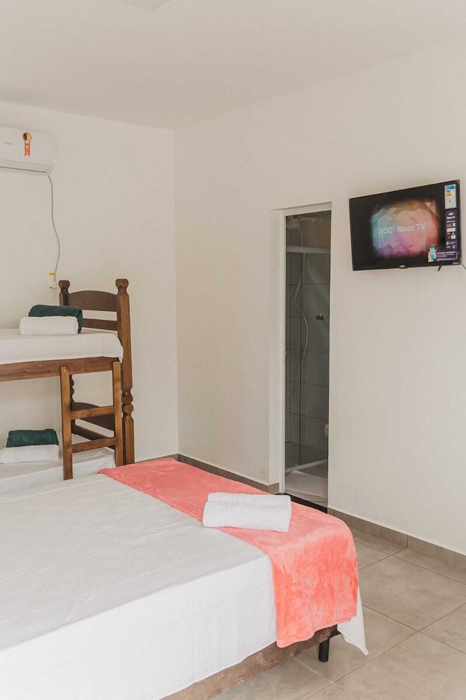 Pousada Vila Real PG in Praia Grande, Brasil