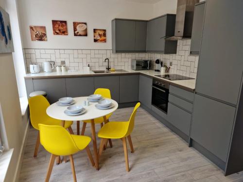 Suffolk House Apartments HU1 — 4-Star Luxury Hotel in Kingston Upon Hull, United Kingdom