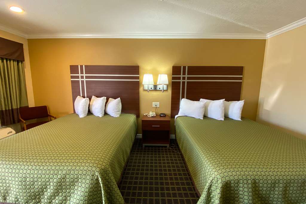 Americas Best Value Inn Azusa Pasadena - photo 12