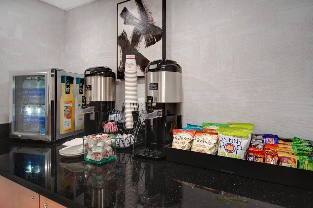 Crowne Plaza Auburn Hills by IHG - photo 62