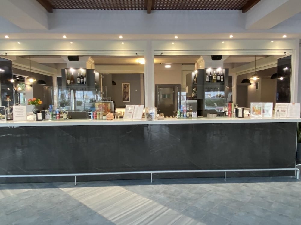 Hydramis Palace Beach Resort — Georgioupolis — photo 2