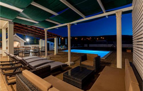 4 Bedroom Gorgeous Home In Dubrava — 5-Star Luxury Hotel in Dubrava, Croatia