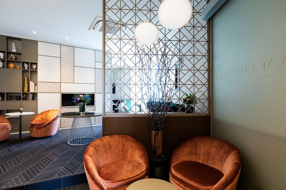 Amadomus Luxury Suites in Naples, Italy