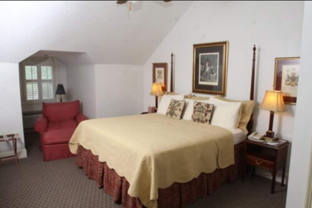 1842 Inn - photo 44