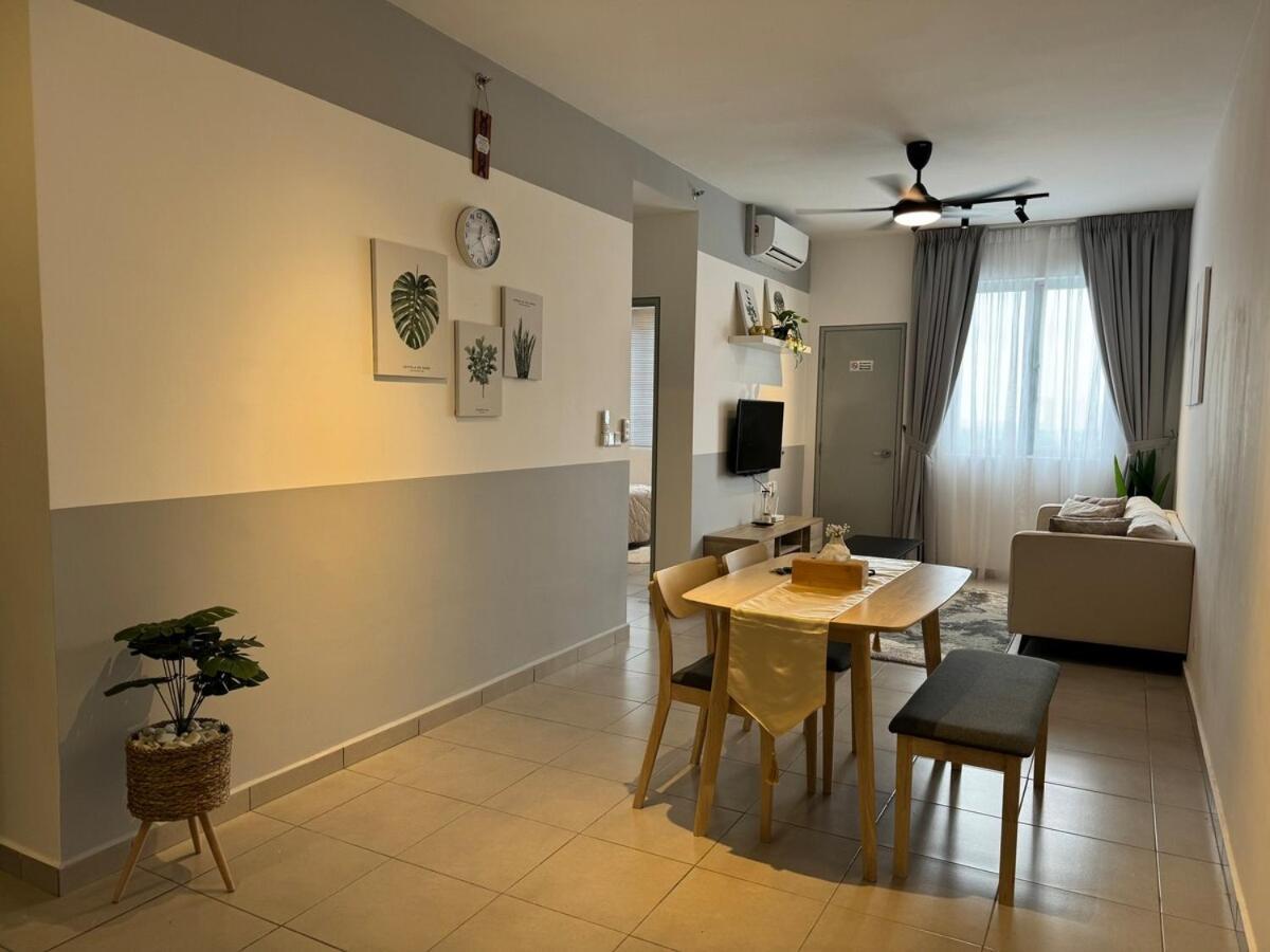 KLIA transit Nanoo Homestay Sepang — 4-Star Luxury Hotel in Sepang, Malaysia