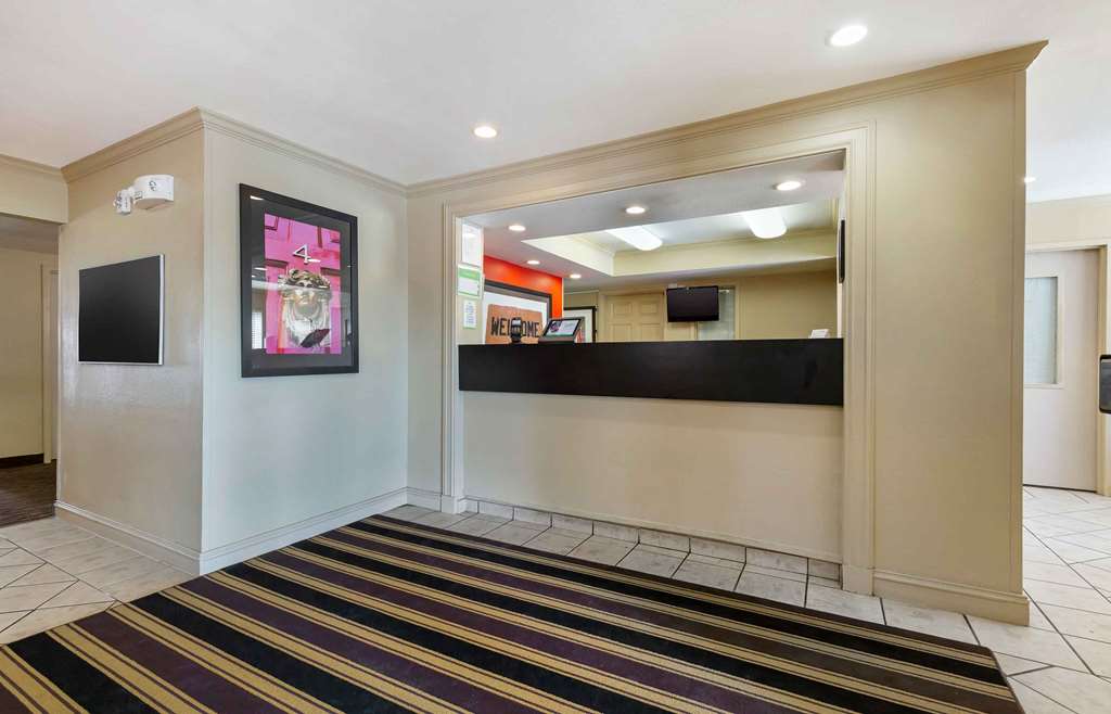 Extended Stay America Suites DC Alexandria Eisenhower Ave - photo 3