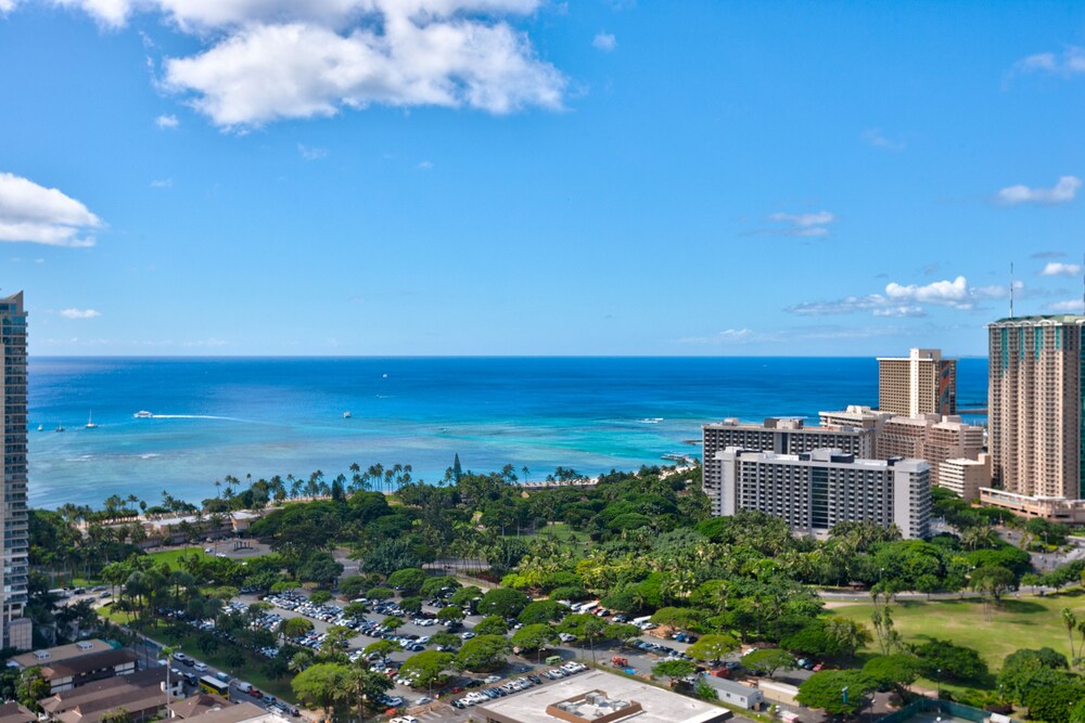The Ritz Carlton Residences by Real Select Vacation - photo 151