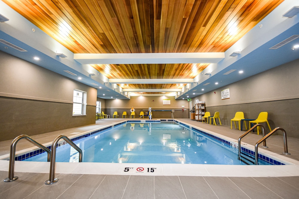 Home2 Suites by Hilton North Conway - photo 61