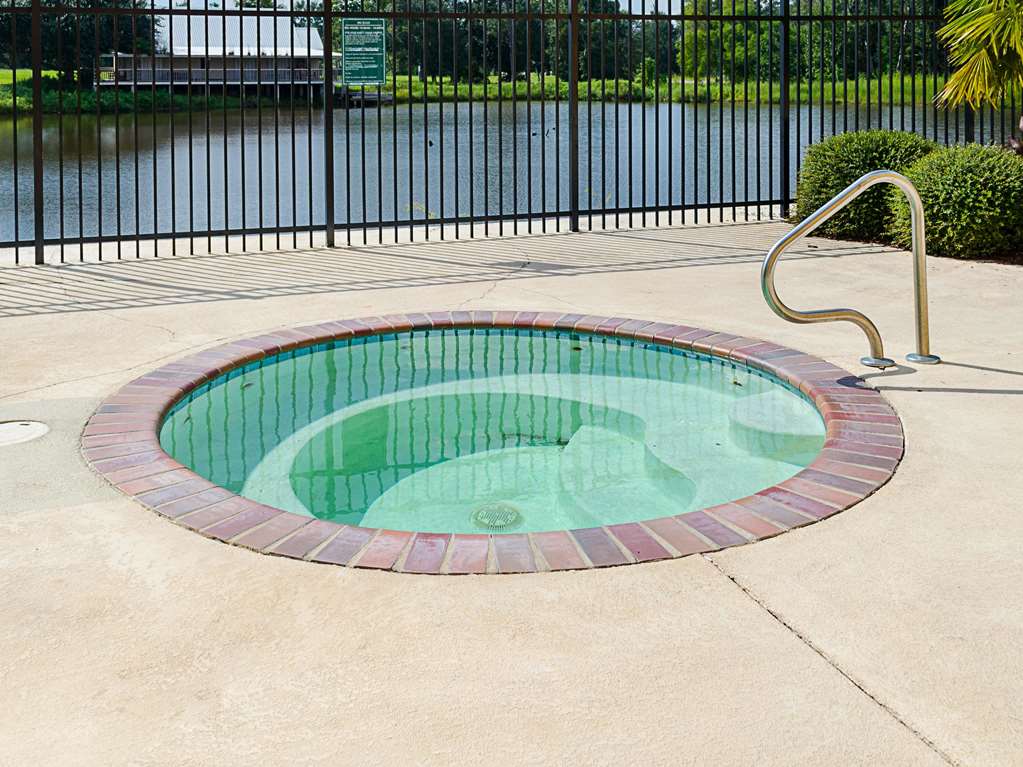 La Quinta Inn & Suites by Wyndham Biloxi - photo 12