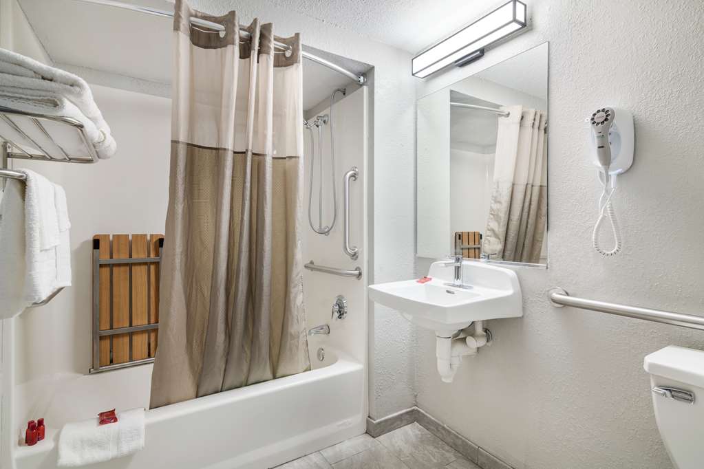 SureStay by Best Western Lewiston Auburn Area - photo 27