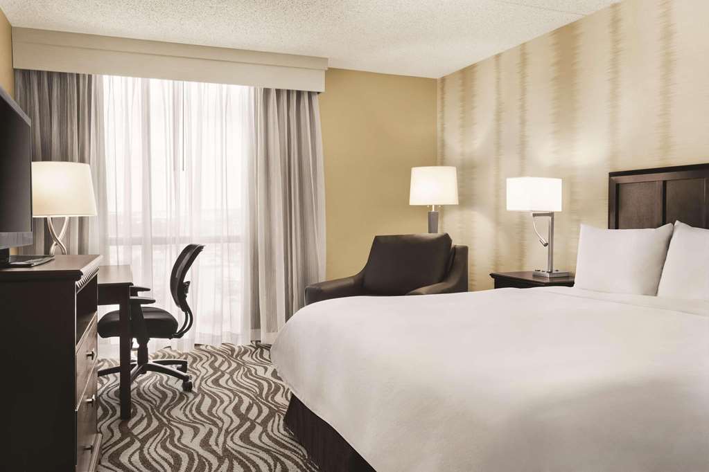 Radisson Hotel Fort Worth North Fossil Creek - photo 9