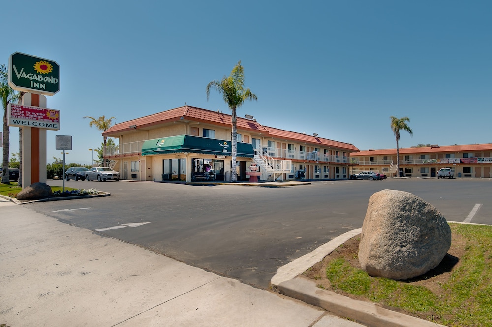 Vagabond Inn Bakersfield South - featured photo